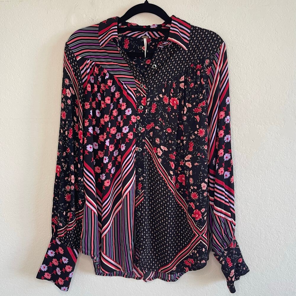 Free People Hazel Buttondown in Black Combo Women’s Top Blouse - Size XS - Picture 3 of 6